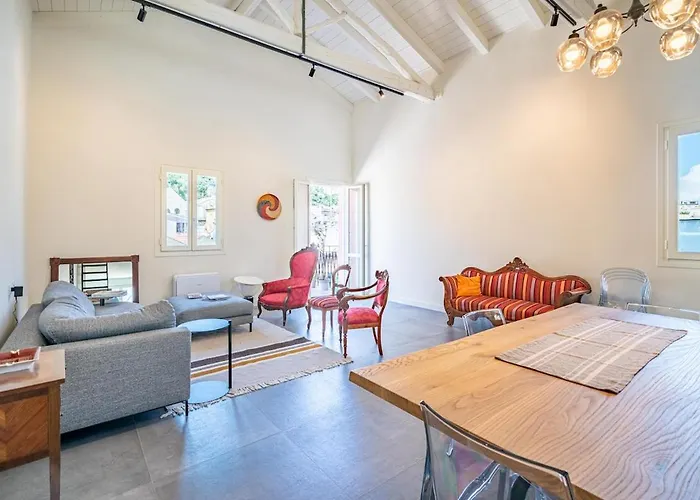 Villanova Retro - Terrace Κάλιαρι