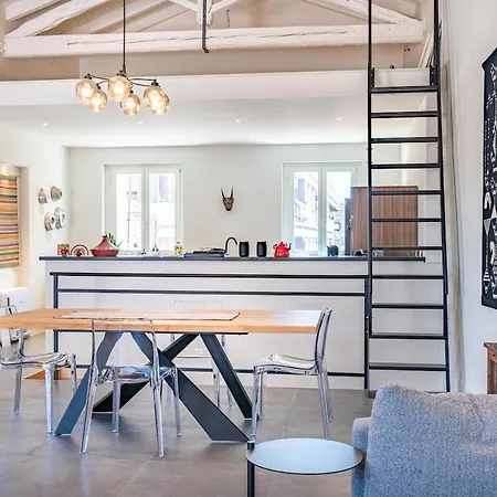 Villanova Retro - Terrace Apartment